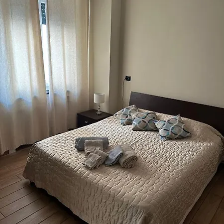 Luxury Center Апартаменты Нови-Лигуре